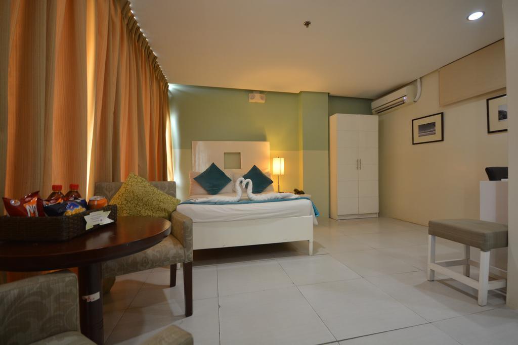 Empire Suites Hotel Puerto Princesa Dış mekan fotoğraf