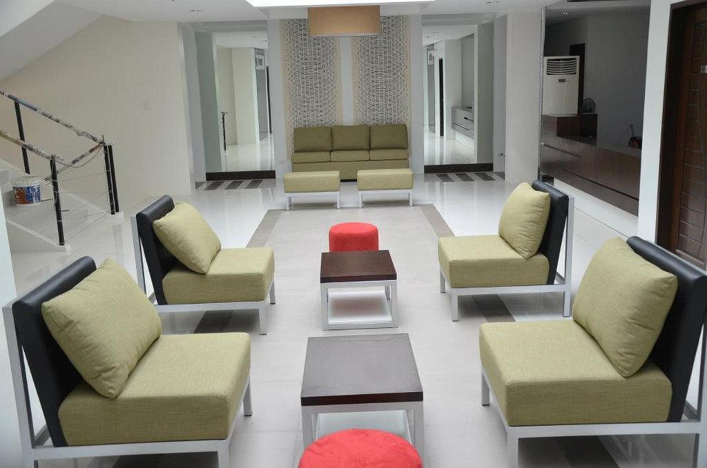 Empire Suites Hotel Puerto Princesa Dış mekan fotoğraf